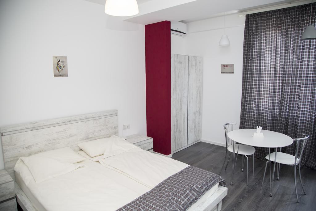 Apartments On Mashtots By Picnic Γιερεβάν Εξωτερικό φωτογραφία