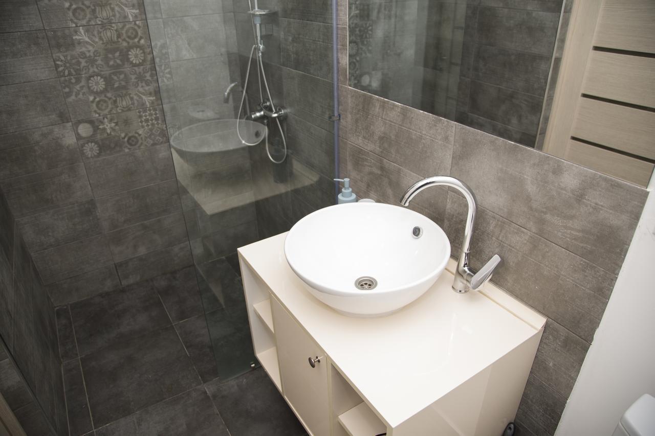 Apartments On Mashtots By Picnic Γιερεβάν Εξωτερικό φωτογραφία