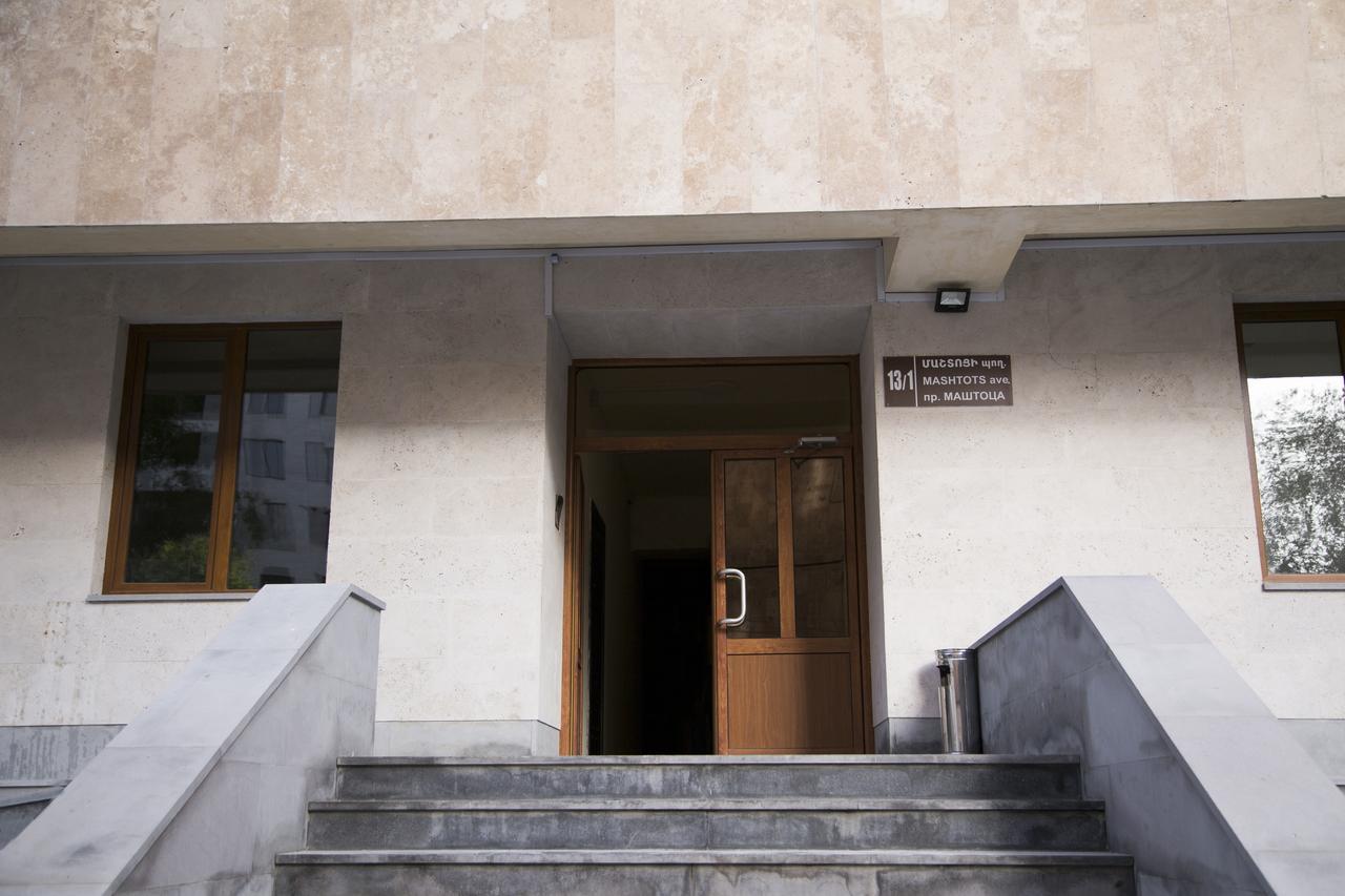 Apartments On Mashtots By Picnic Γιερεβάν Εξωτερικό φωτογραφία